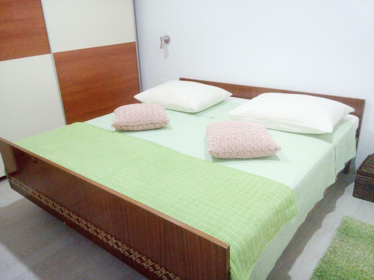 Apartament Pavlić 2 Omiš Zewnętrze zdjęcie