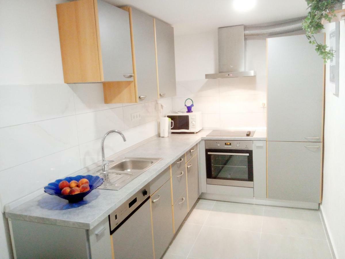 Apartament Pavlić 2 Omiš Zewnętrze zdjęcie